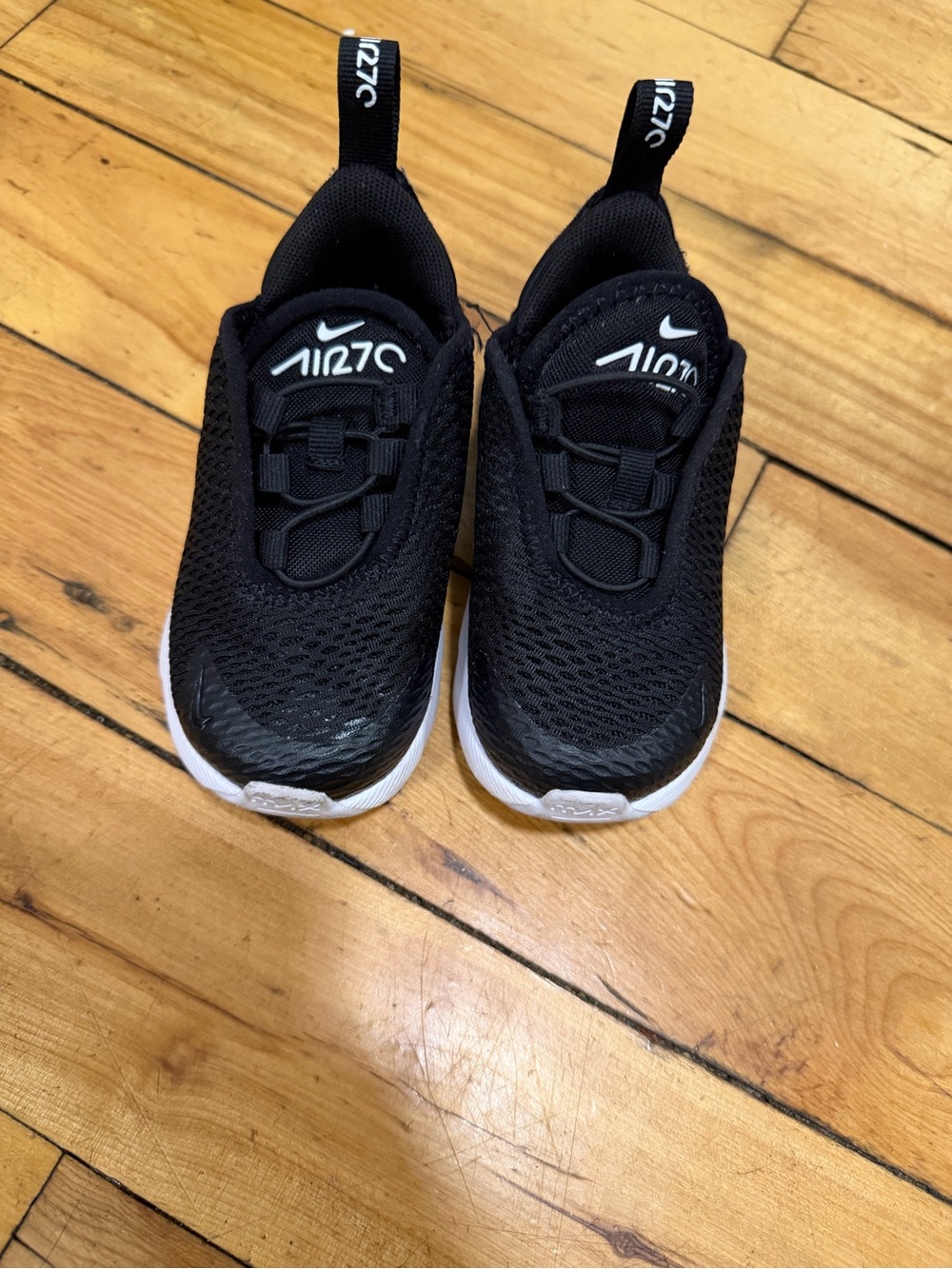 Nike Kids Black and White Air270 Slip-On Sneakers